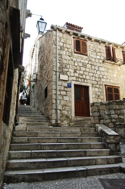 Santa Maria *